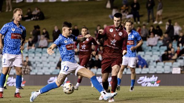 251121_0190_APL_vs_MAR 2