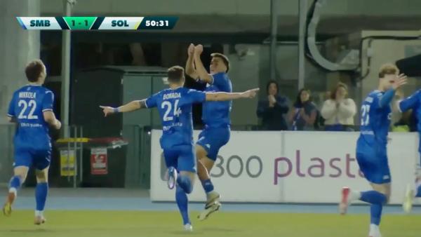 GOAL: The hosts take the lead at Lakeside Stadium